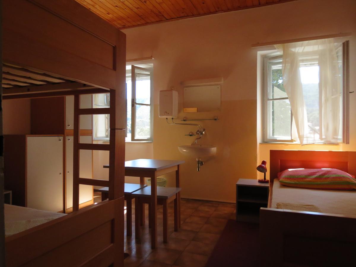 Hi Hostel Veli Lošinj Zewnętrze zdjęcie