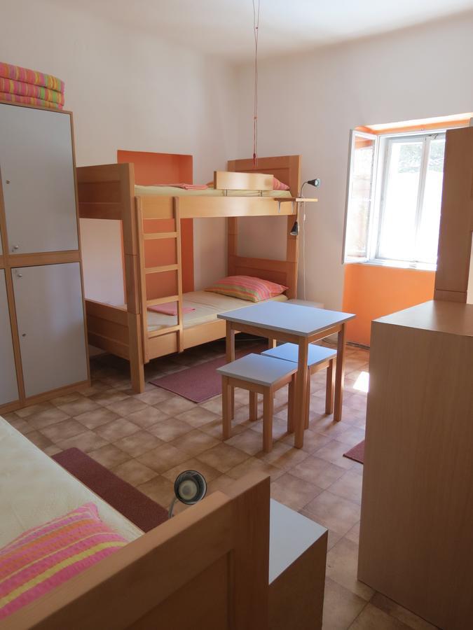 Hi Hostel Veli Lošinj Zewnętrze zdjęcie